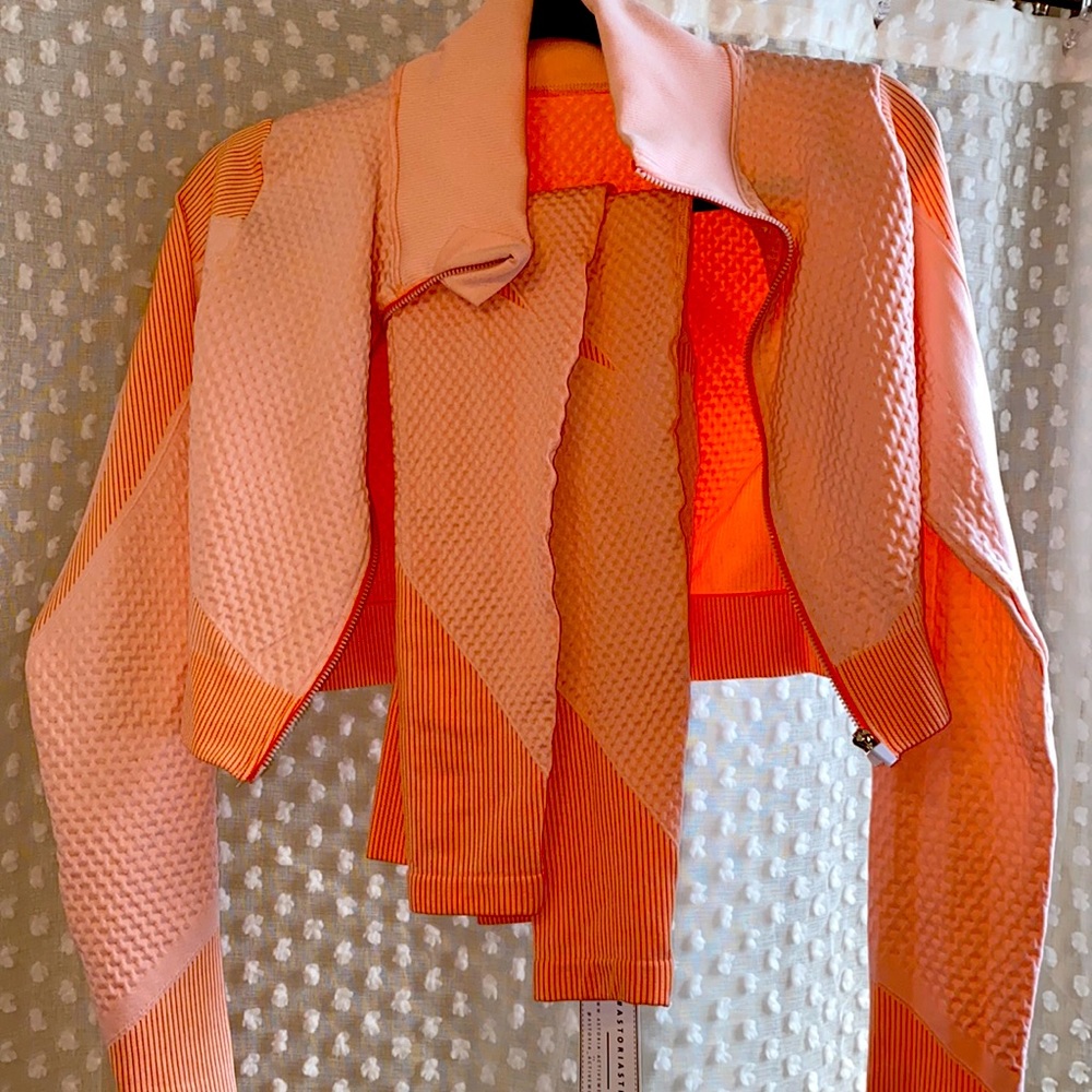 Astoria activewear set jacket and leggings